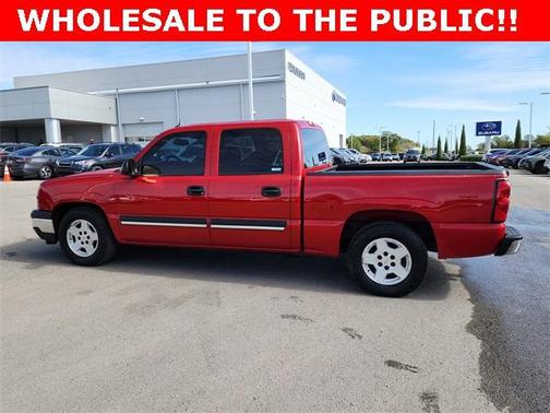2005 Chevrolet Silverado 1500 LS Crew Cab