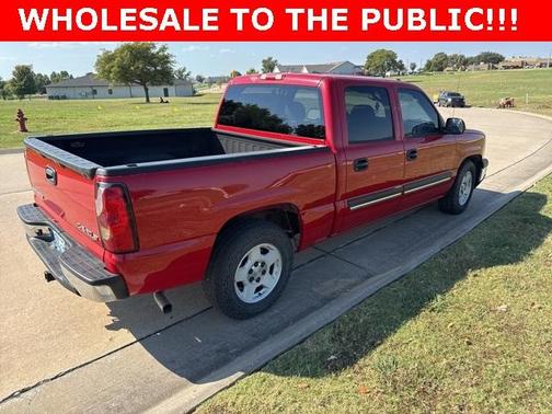 2005 Chevrolet Silverado 1500 LS Crew Cab