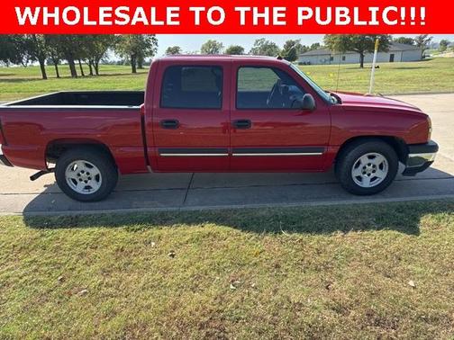 2005 Chevrolet Silverado 1500 LS Crew Cab