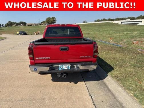 2005 Chevrolet Silverado 1500 LS Crew Cab