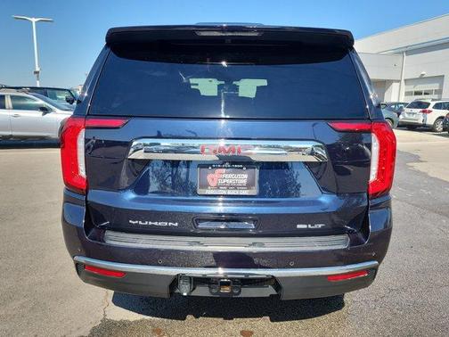 2021 GMC Yukon SLT