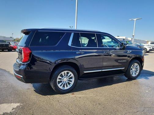 2021 GMC Yukon SLT