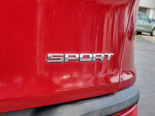 2016 Jeep Cherokee Sport