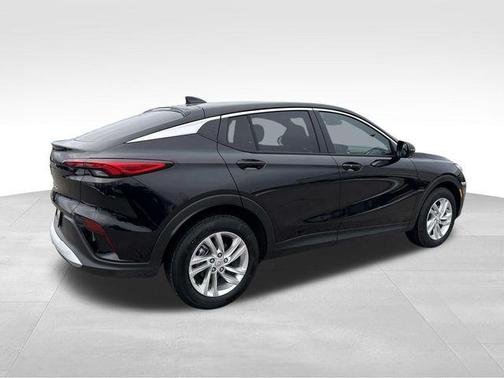 Ebony Twilight Metallic 2026 Buick Envista Preferred