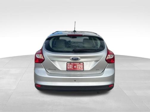 Ingot Silver 2012 Ford Focus SEL