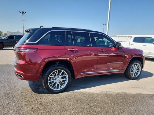 2022 Jeep Grand Cherokee 4xe Summit