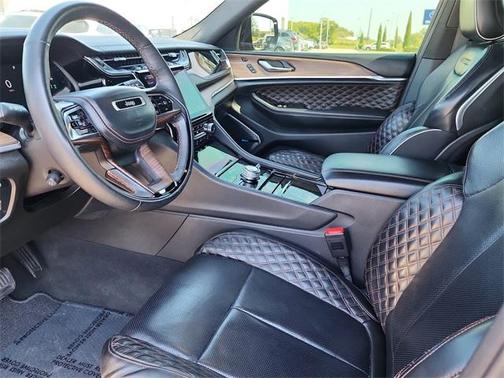 2022 Jeep Grand Cherokee 4xe Summit