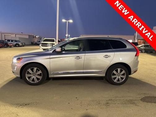 2017 Volvo XC60 T5 Inscription