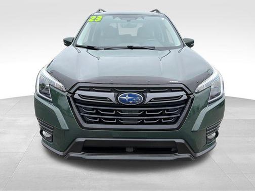 Cascade Green Silica 2023 Subaru Forester Limited