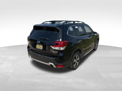 Crystal Black Silica 2019 Subaru Forester Touring