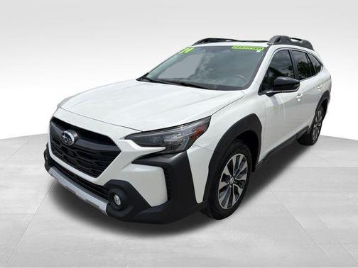 Crystal White Pearl 2024 Subaru Outback Limited XT
