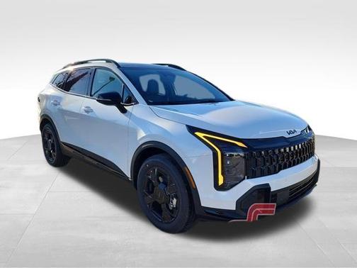 Snow White Pearl 2026 Kia Sportage Hybrid