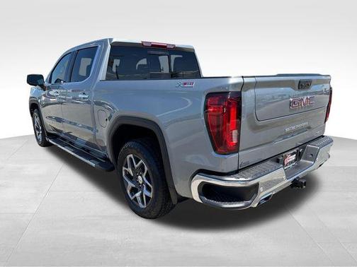 Sterling 2024 GMC Sierra 1500 SLT