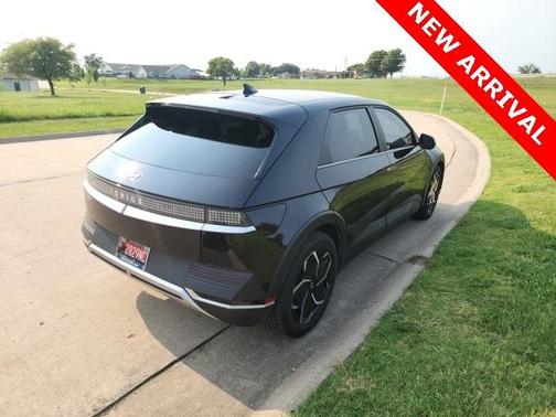 2022 Hyundai IONIQ 5 SEL
