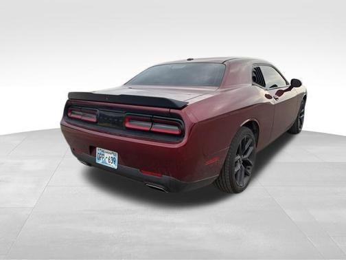 Octane Red Pearlcoat 2021 Dodge Challenger SXT