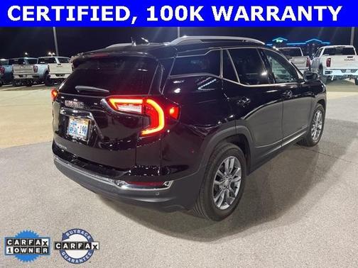 2022 GMC Terrain SLT