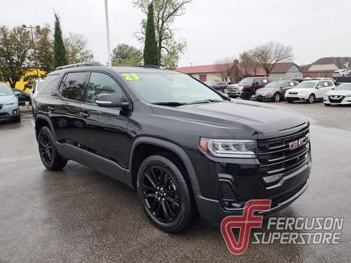 2023 GMC Acadia SLT