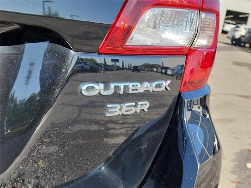 2016 Subaru Outback 3.6R Limited