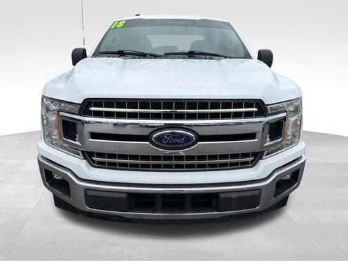 Oxford White 2018 Ford F-150 XLT