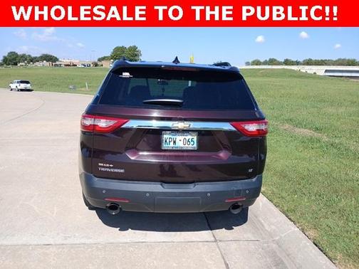 2020 Chevrolet Traverse LT Cloth