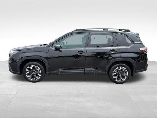 Crystal Black Silica 2026 Subaru Forester Premium