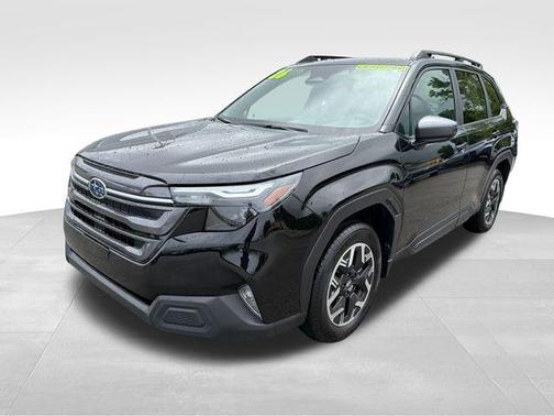 Crystal Black Silica 2026 Subaru Forester Premium