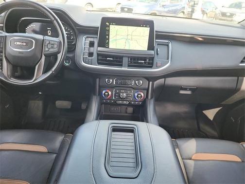 2022 GMC Yukon XL AT4