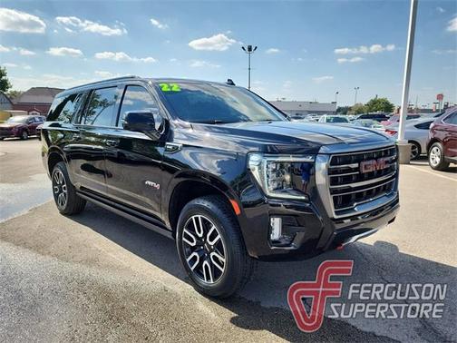 2022 GMC Yukon XL AT4