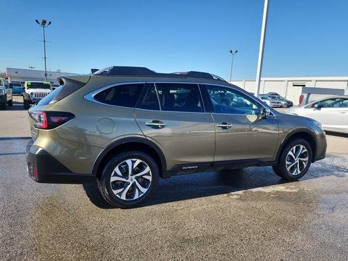 2022 Subaru Outback Touring