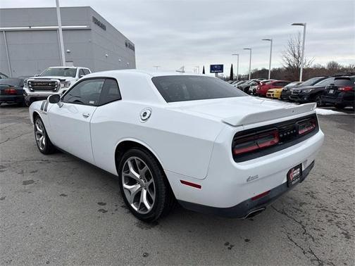 2015 Dodge Challenger SXT