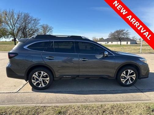 2021 Subaru Outback Touring XT
