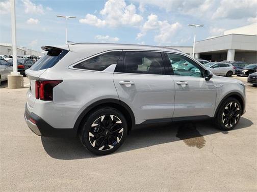 2025 Kia Sorento SX