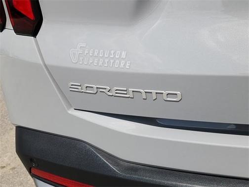 2025 Kia Sorento SX