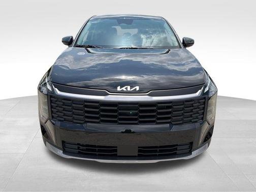 Ebony Black 2026 Kia Sportage LX