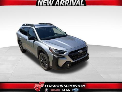 Ice Silver Metallic 2025 Subaru Outback Onyx Edition