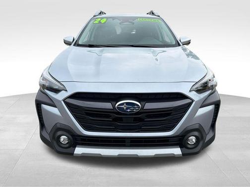 Ice Silver Metallic 2024 Subaru Outback Touring