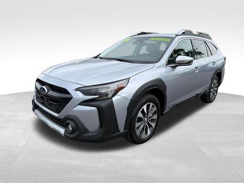 Ice Silver Metallic 2024 Subaru Outback Touring