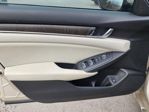 2018 Honda Accord EX