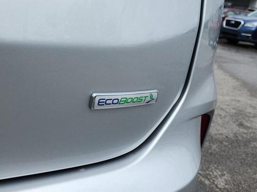 2019 Ford Edge SE