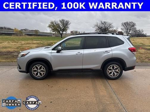 2023 Subaru Forester Premium