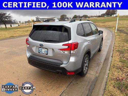 2023 Subaru Forester Premium