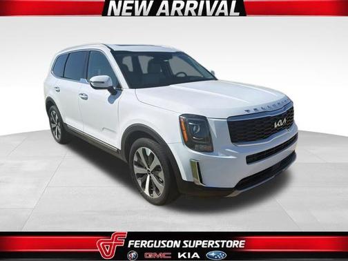 White Pearl 2022 Kia Telluride S