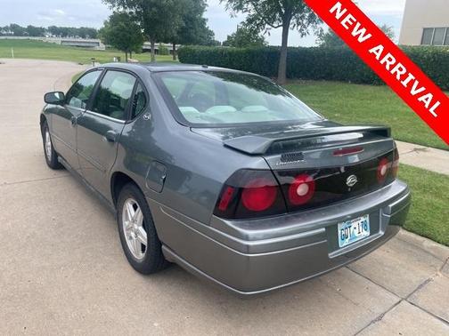 2005 Chevrolet Impala Base