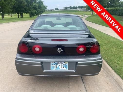 2005 Chevrolet Impala Base