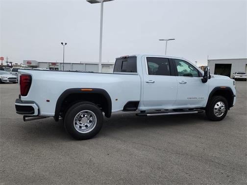 2026 GMC Sierra 3500 Denali
