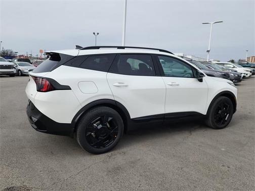 2026 Kia Sportage Plug-In Hybrid X-Line