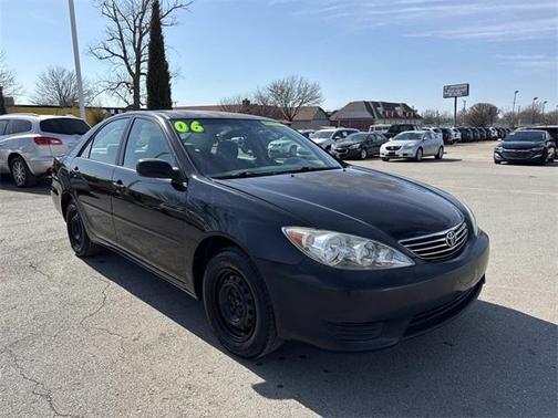 2006 Toyota Camry LE