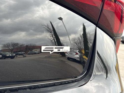 Aurora Black Pearl 2026 Kia K5 GT-Line