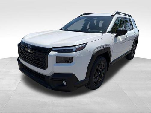 Crystal White Pearl 2026 Subaru Outback Limited
