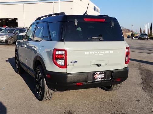 2022 Ford Bronco Sport Outer Banks